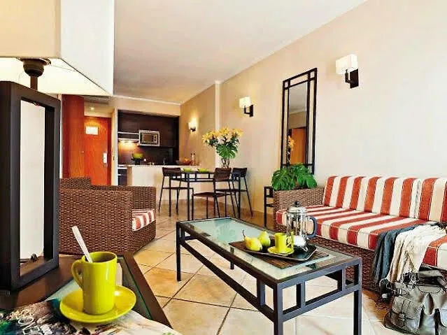 Pierre & Vacances Estepona 4*,